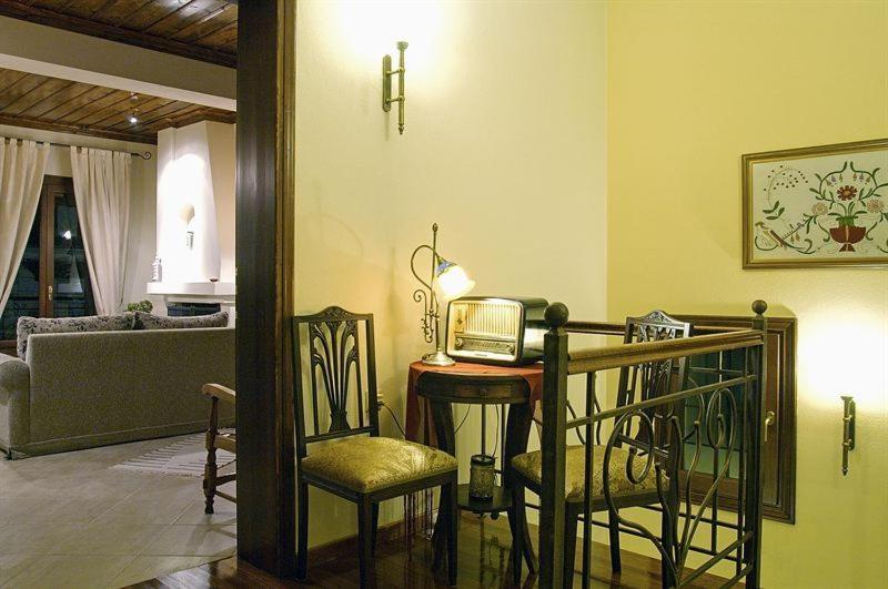 Iatrou Guesthouse Portariá Buitenkant foto